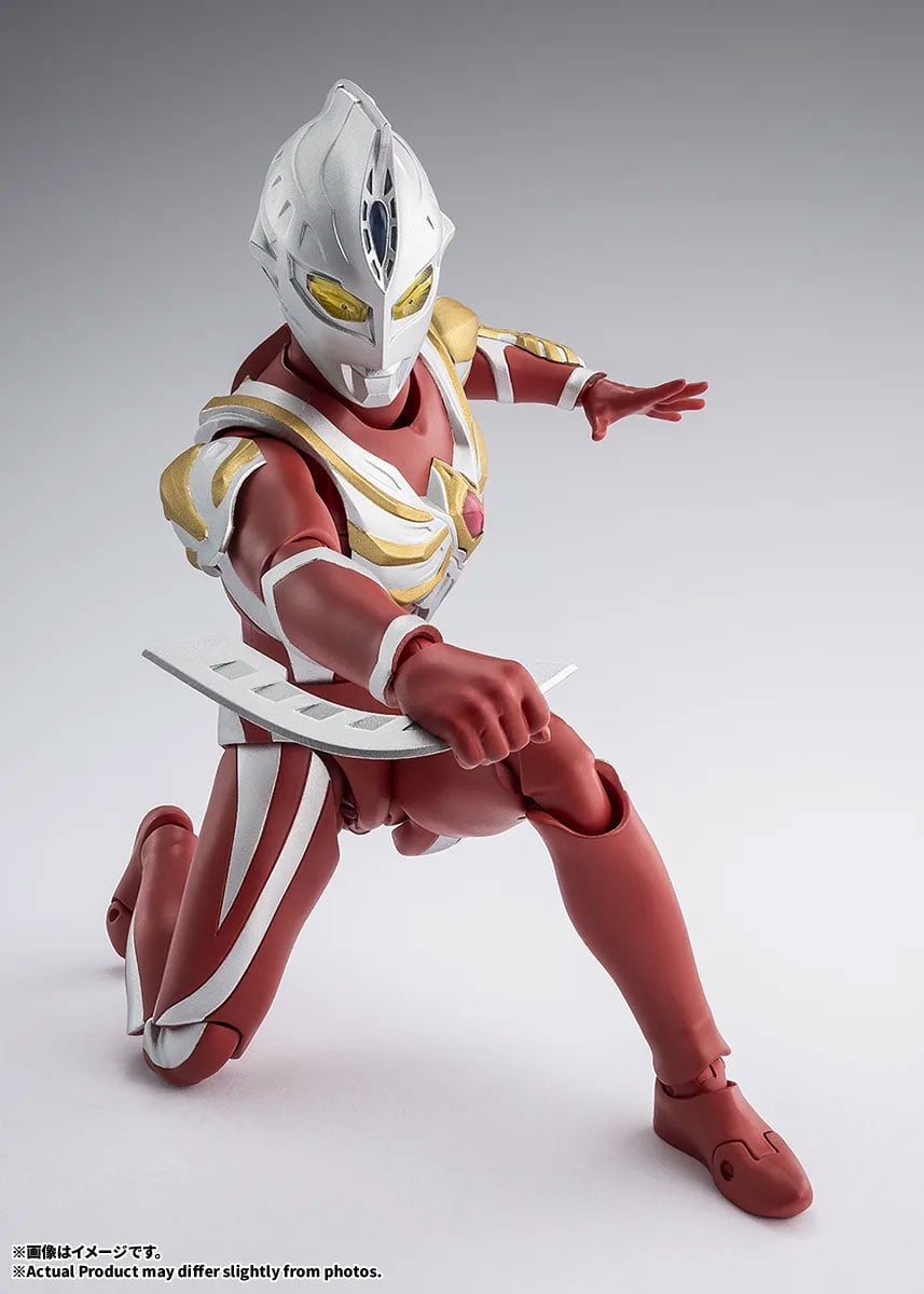 Bandai S.H.Figuarts Ultraman Max Action Figure 6-Inch - View 7