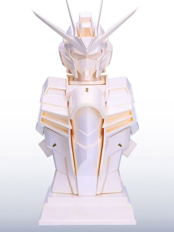 Bandai Mobile Suit Gundam SEED Freedom G-Ceramical Rising Freedom Gundam 9-Inch Banpresto Collectible