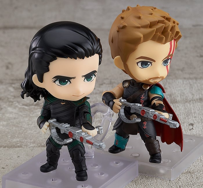 Good Smile Thor: Ragnarok Nendoroid No.863-DX Thor 3.9-Inch Figure - View 12