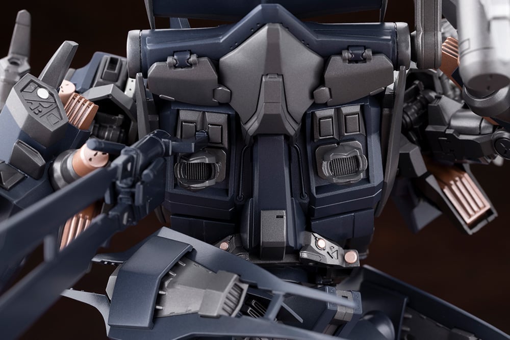 Kotobukiya Armored Core 4 Variable Infinity Rayleonard 03-Aaliyah Orlea 1/72 Scale Model Kit - View 12