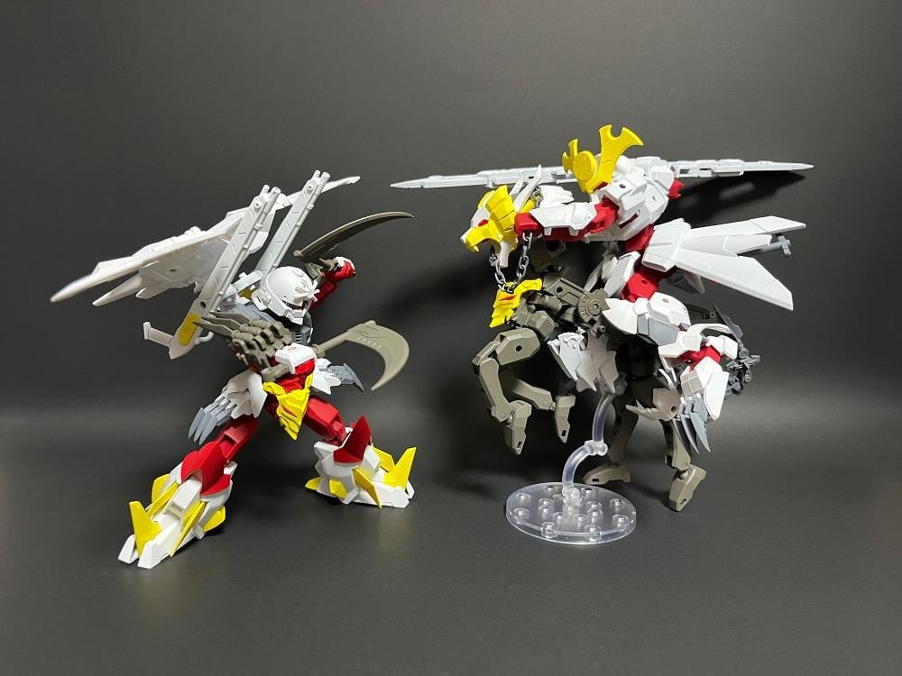 Plum PLA-ACT 19 Genjuu DX Plastic Model Kit, 5.51-Inch - View 6