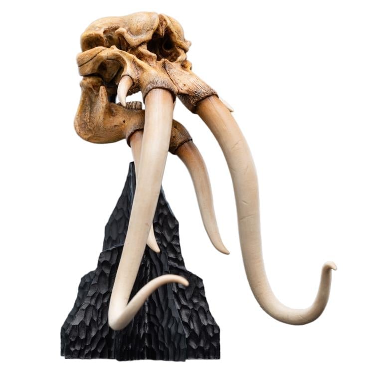 Weta Workshop The Lord of the Rings Skull of a Mumak Miniature Skull Replica (5.8-Inch) - View 4