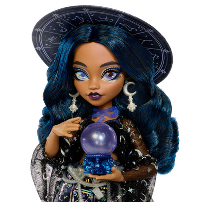 Mattel Monster High Moonspell Magic Claire De Luna 11.24-Inch Doll - View 4