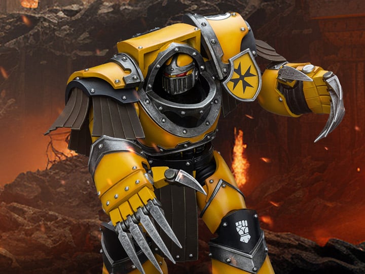 JoyToy Warhammer The Horus Heresy Imperial Fists Legion Cataphractii Terminator Squad Terminator with Lightning Claws 1/18 Scale Action Figure - View 2