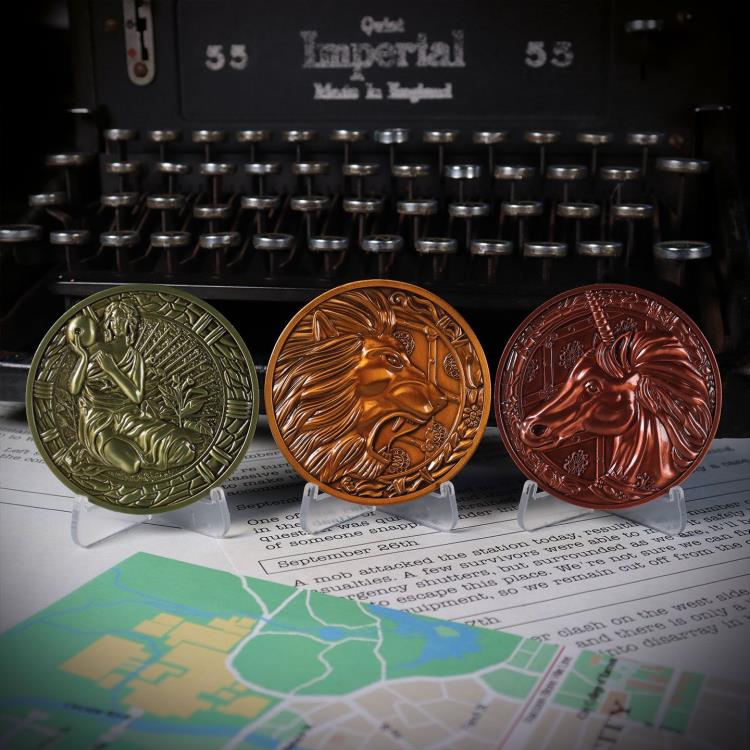 Fanattik Resident Evil 2 R.P.D. Medallions Collection Limited Edition Set (US Variant) - View 15