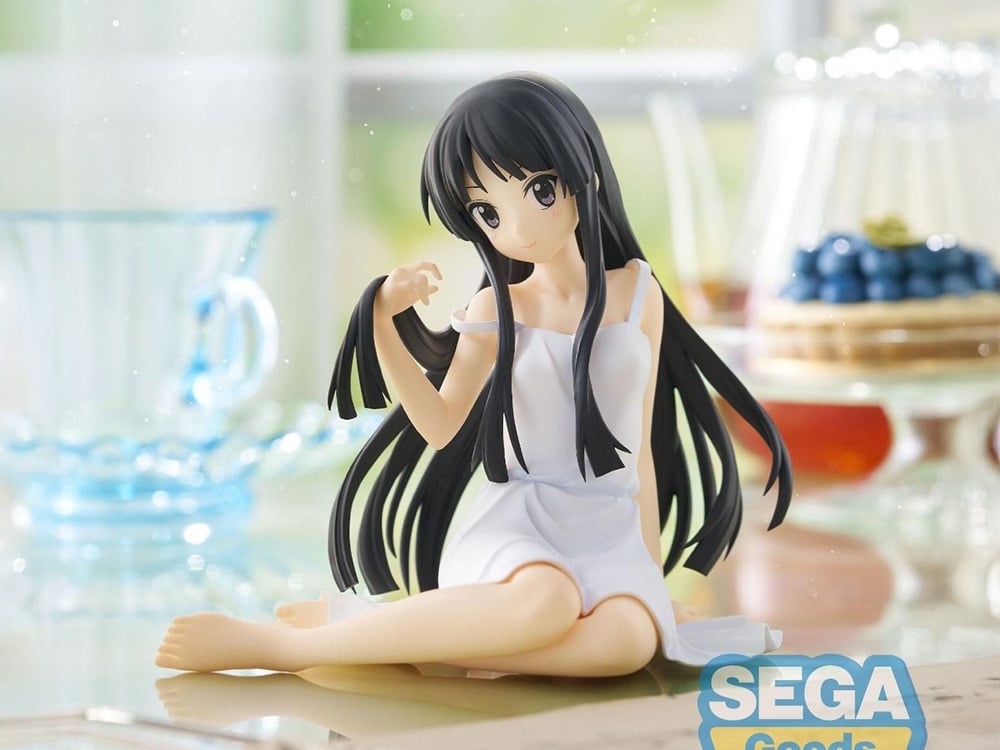 Sega K-On! Yumemirize Mio Akiyama 5-Inch Plastic Figure - View 2
