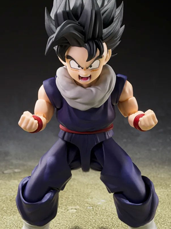 Bandai S.H.Figuarts Dragon Ball Z Gohan Z-Fighters Group Base Ver. A 4-Inch Action Figure (With Bonus)
