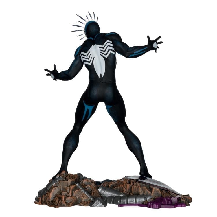McFarlane Toys Marvel Comics Spider-Man (Secret Wars #8) 1/6 Scale Action Figure - View 5