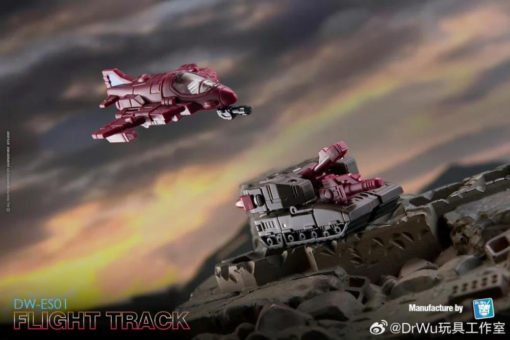 Dr. Wu DW-ES01 Flight Track Collectible Made of Plastic - View 6