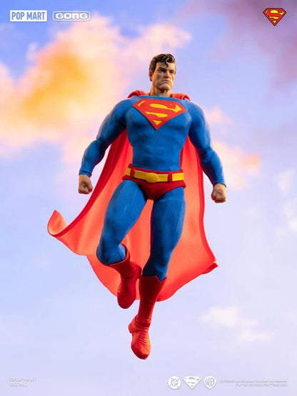 GONG Batman: Hush Superman 1/12 Scale 6.9-Inch Plastic Action Figure - View 14
