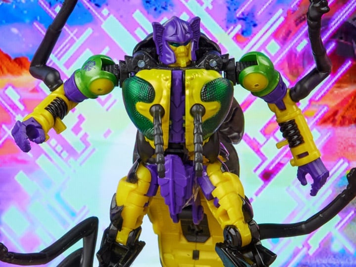 Hasbro Transformers Legacy Deluxe Buzzsaw Exclusive 5.5-Inch Action Figure - View 2