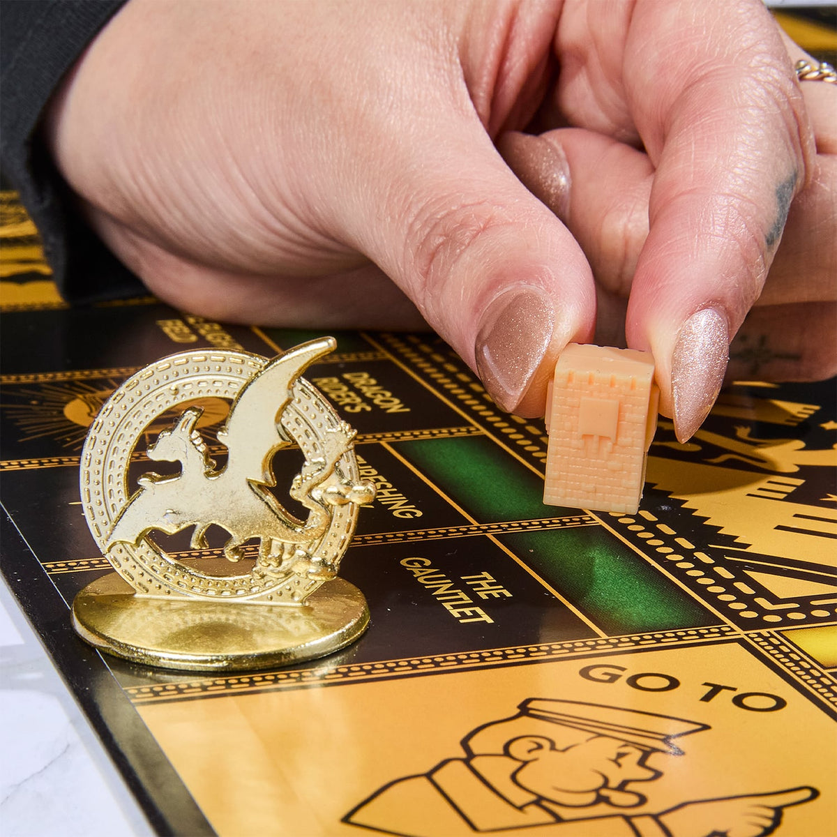 Hasbro Monopoly: Fourth Wing Property-Trading Board Game - View 15