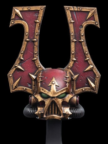 Weta Workshop Warhammer 40K Khorne Berzerker Miniature Helmet Replica (2.8-Inch)