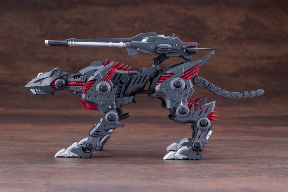 Kotobukiya Zoids Chaotic Century Highend Master Model Lightning Saix Irvine Special 2000 Recolor 1/72 Scale Model Kit - View 14