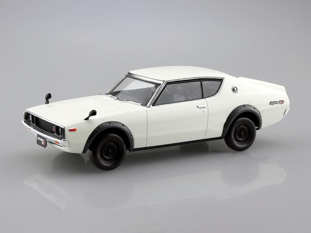 Aoshima Snap Kit No.24-WE Nissan C110 Skyline GT-R (White) 1/32 Scale Model Kit - View 2
