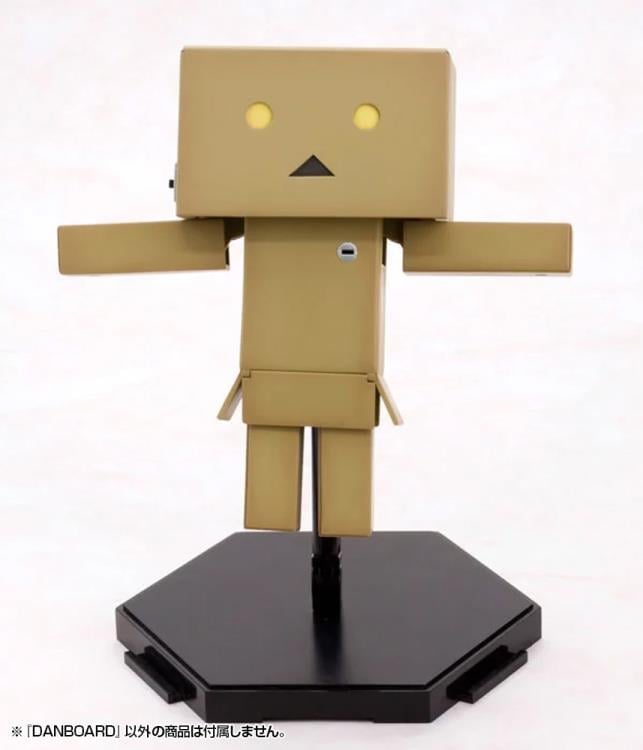Kotobukiya Yotsuba&! Danboard Model Kit (Reissue, 4.9-Inch) - View 15