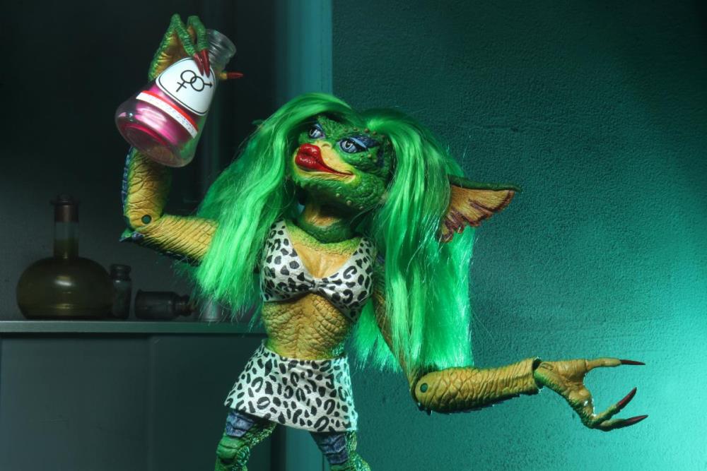 NECA Gremlins 2: The New Batch Ultimate Greta Action Figure, 7-Inch - View 3