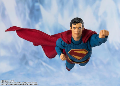 Bandai S.H.Figuarts Superman (2025) Superman 6.5-Inch Action Figure - View 10