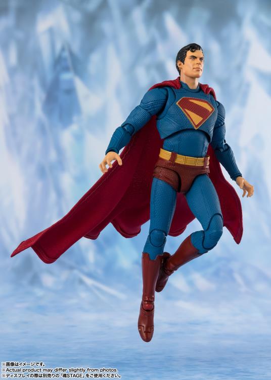 Bandai S.H.Figuarts Superman (2025) Superman 6.5-Inch Action Figure - View 8