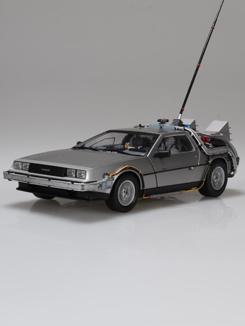 Aoshima Back to the Future Movie Mecha No.BT-05 Time Machine with Figure 1/24 Scale Plastic Model Kit