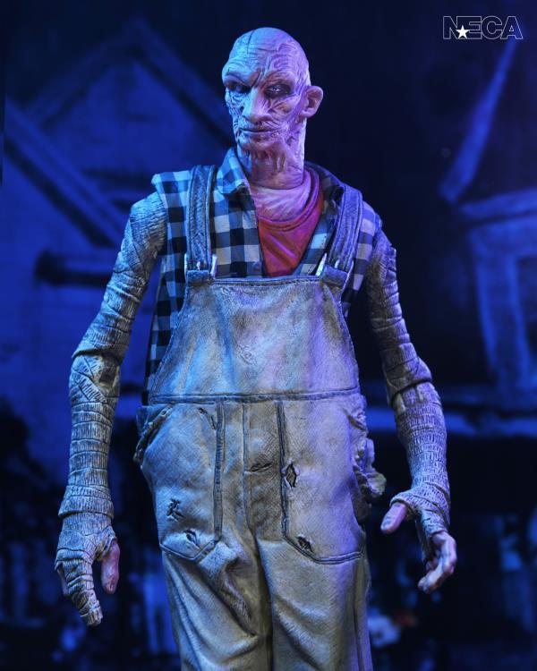 NECA The Devil's Rejects Tiny Firefly (Overalls) Action Figure - View 7