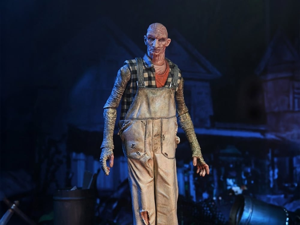 NECA The Devil's Rejects Tiny Firefly (Overalls) Action Figure - View 2