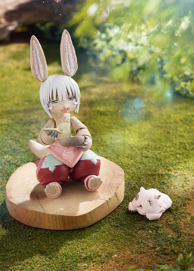 Good Smile Made in Abyss: The Golden City of the Scorching Sun figma No.697 Nanachi 4-Inch Action Figure - View 4