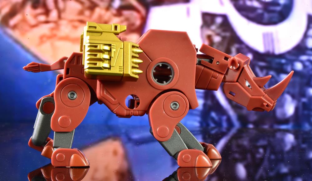Mastermind Creations ReMix Series RMX-13 Forte ABS Figure - View 4