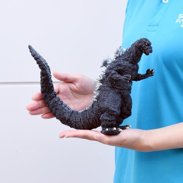Kaiyodo Godzilla Raids Again Middle Size Series Godzilla 1/250 Scale Model Kit - View 9