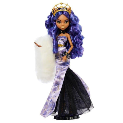 Mattel Monster High Howliday Winter Edition Clawdeen Wolf 11-Inch Doll - View 3