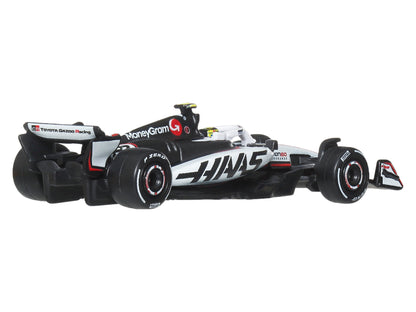 Hot Wheels Premium Formula 1 2025 MoneyGram Haas F1 Team Set (#31 and #87) 1/64 Die-Cast Model Cars - View 9