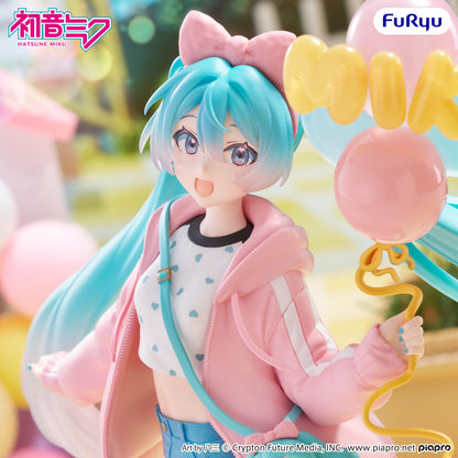 FuRyu Vocaloid Muchute Hatsune Miku (Theme Park Date Ver.) Figure 7.5-Inch - View 7