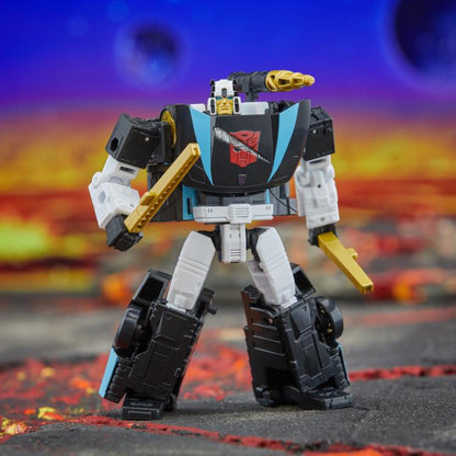 Hasbro Transformers: Legacy United Deluxe Class Armada Universe Wheeljack 5.5-Inch Action Figure - View 4