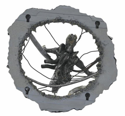 NECA Alien Romulus Suspended Lab Xenomorph XX121 Deluxe Plastic Action Figure - View 15