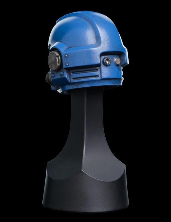 Weta Workshop Warhammer 40K Ultramarines Miniature Helmet Replica (2.7-Inch) - View 7