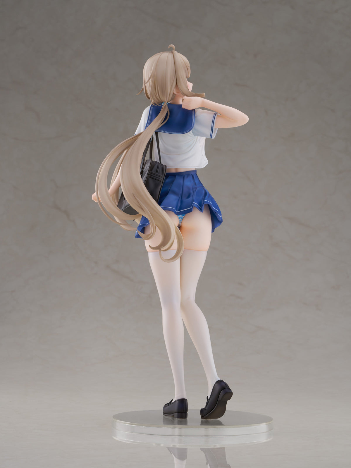KoiKoi Houkiboshi Illustration -Sakura- Momoko (Uniform Ver.) 1/6 Scale Figure - View 11