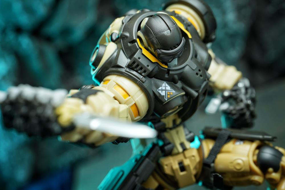 Toy Notch Astrobots Astrobotix AMW-01 Apollo Python 1/12 Scale 7-Inch Action Figure - View 16