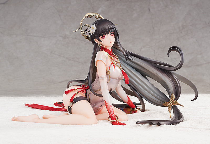 Luminous Box Punishing: Gray Raven Qu (Crimson Blessing) 1/7 Scale Plastic Figure, 5.5-Inch - View 3