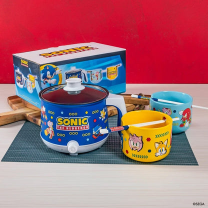 Uncanny Brands Sonic the Hedgehog Hot Pot with Ramen Bowls Cooking Set - View 3