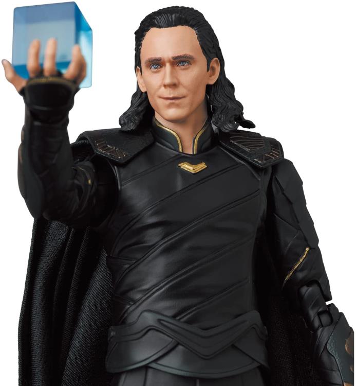 Medicom Toy MAFEX No.169 Marvel Avengers: Infinity War Loki 8-Inch Action Figure - View 8
