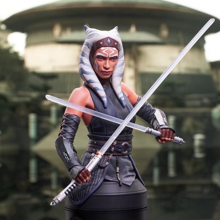 Gentle Giant Star Wars The Mandalorian Ahsoka Tano 1/6 Scale Limited Edition Bust - View 10