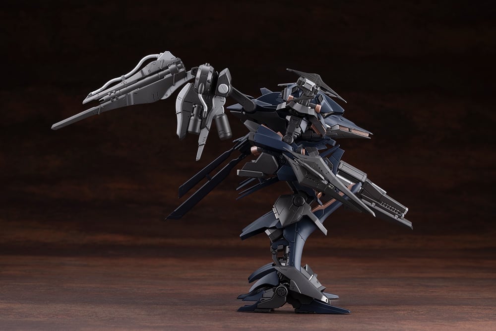 Kotobukiya Armored Core 4 Variable Infinity Rayleonard 03-Aaliyah Orlea 1/72 Scale Model Kit - View 4