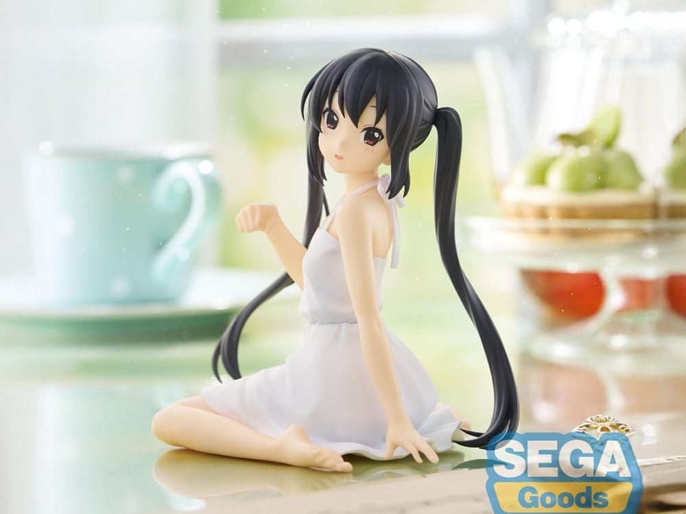 Sega K-ON! Yumemirize Azusa Nakano 5-Inch Plastic Figure - View 2