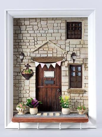 JxK.Studio Gold's Cottage Miniature Diorama Resin Collectible