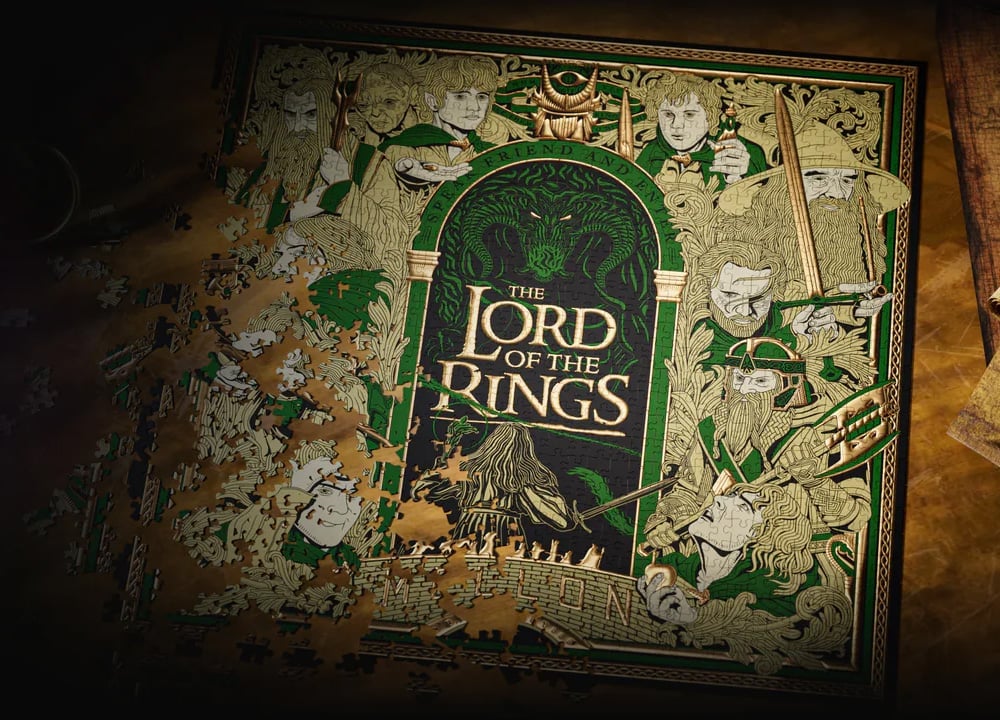 Theory11 The Lord of the Rings The Land of Middle-Earth 1000-Piece Jigsaw Puzzle (25.6-Inch) - View 3