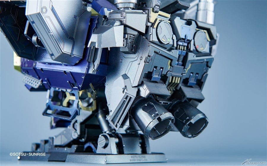 Bandai Mobile Suit Gundam BN Metal Works Vol. 1 RX-78-2 Gundam Metal Model Kit, 6.3-Inch - View 10