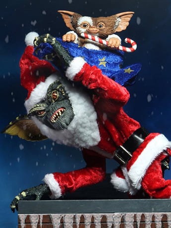NECA Gremlins Santa Stripe and Gizmo Action Figure Two-Pack