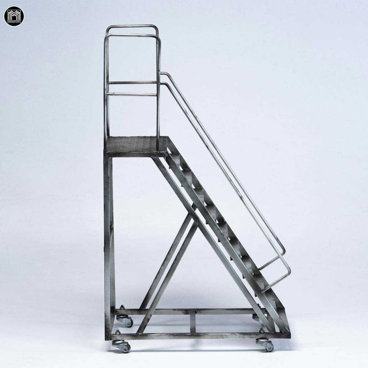 MMMToys Mobile Work Platform Ladder 1/6 Scale Diorama Accessory, 18-Inch Metal - View 5