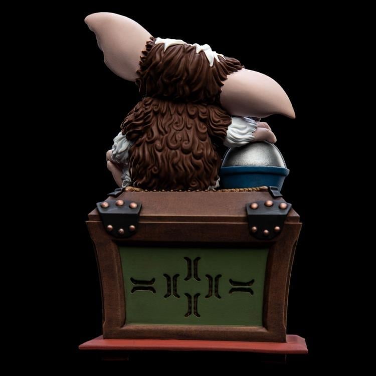 Weta Workshop Gremlins Mini Epics Gizmo Vinyl Figure, 6.3-Inch - View 6