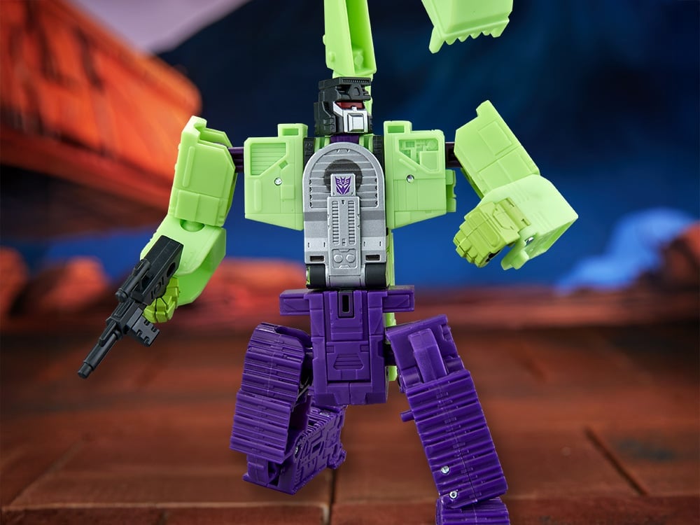 Hasbro The Transformers: The Movie Studio Series Deluxe Class Constructicon Scavenger 4.5-Inch Action Figure - View 2